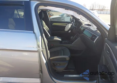 2020 Volkswagen Atlas Cross Sport 3.6L V6 Sel Premium R-Line из США, поврежденный, VIN 1V2TE2CA7LC231705